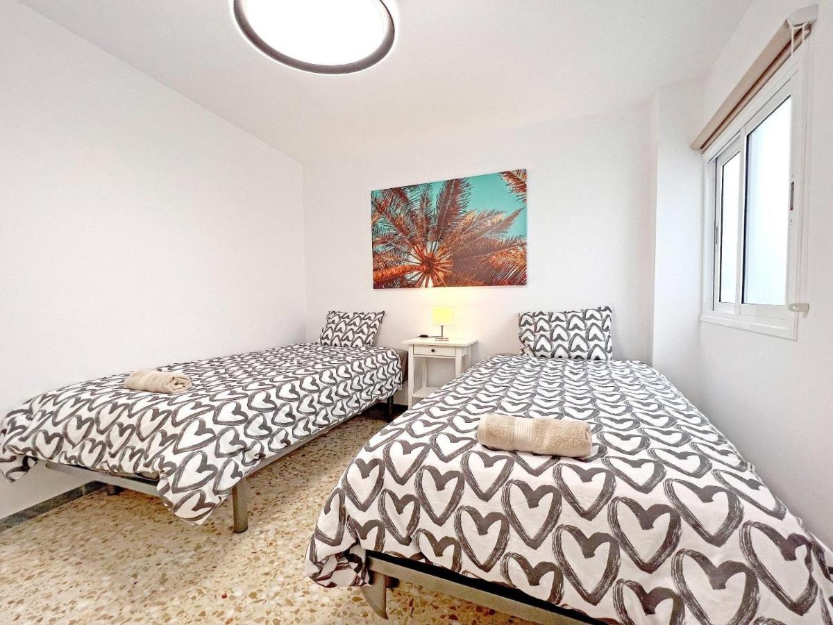 ארונה Cozy 2Bedroom Apartments In Los Cristianos מראה חיצוני תמונה