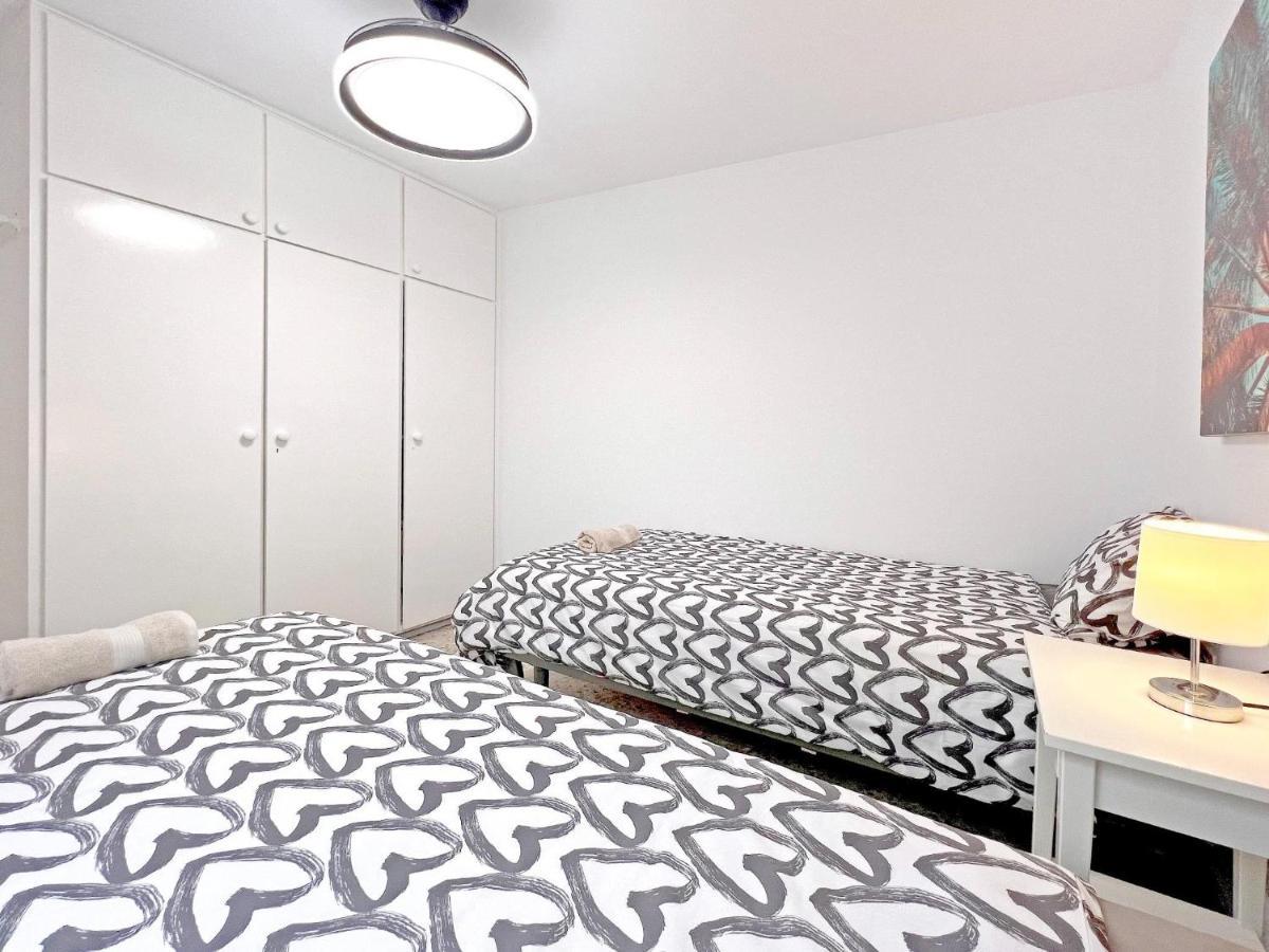 ארונה Cozy 2Bedroom Apartments In Los Cristianos מראה חיצוני תמונה